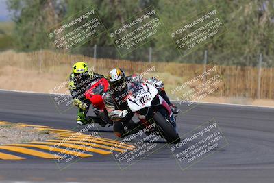 media/Oct-03-2022-Moto Forza (Mon) [[5f077a3730]]/Intermediate Group/Session 3 (Turn 3)/